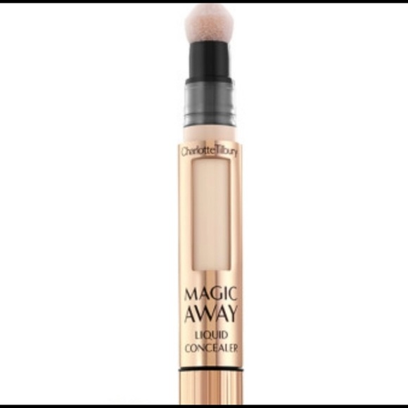 Charlotte Tilbury Magic Away Concealer - Picture 2 of 16